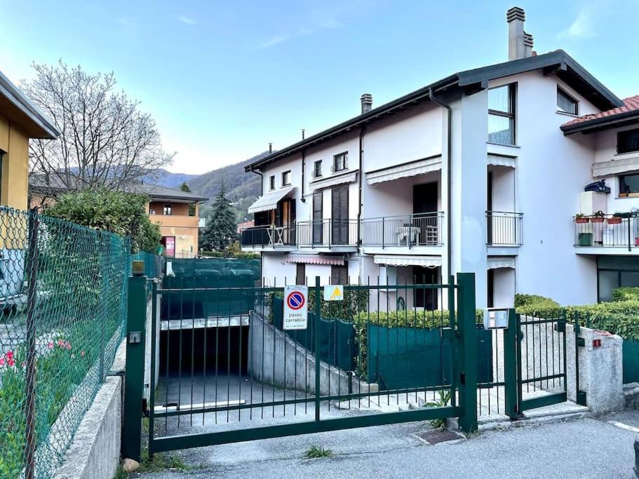 Tresa Bay House - Lugano Lake Lavena Ponte Tresa Buitenkant foto